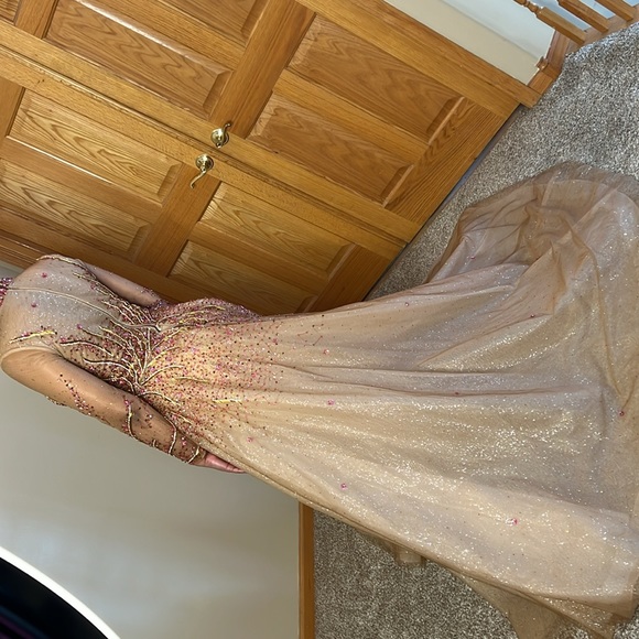 Custom Evening gown red rhinestone jewel encrusted rose gold sequin dress size 6 - Picture 9 of 16